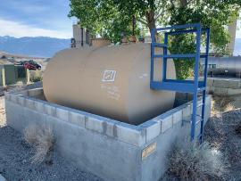 500 Gallon Fuel Tank (1 of 2)