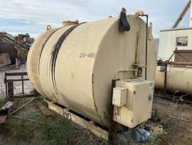 1,000 Gallon Anti-Strip Tank (1 of 7)