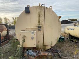 1,000 Gallon Anti-Strip Tank (2 of 7)