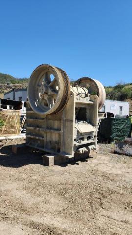 32'' x 42'' Cedarapids Jaw Crusher (1 of 5)