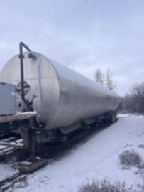 Portable 30,000 Gallon Aesco Madsen AC Tank (1 of 9)